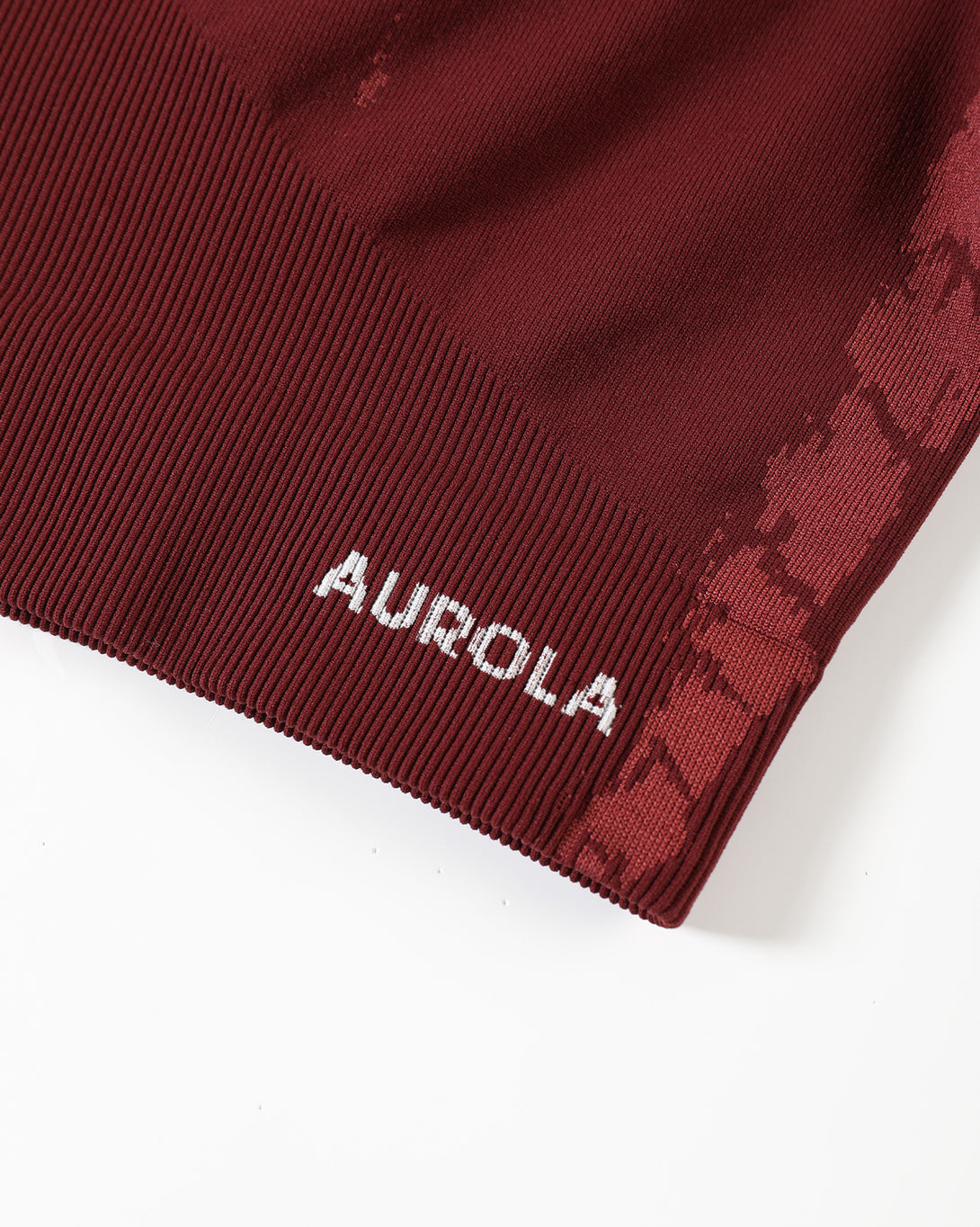 AUROLA Serpent Snake Seamless Long Sleeve Crop Top Gym
