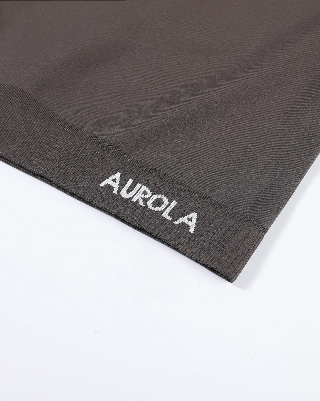 AUROLA Essentials Seamless Short Sleeve Crop Top