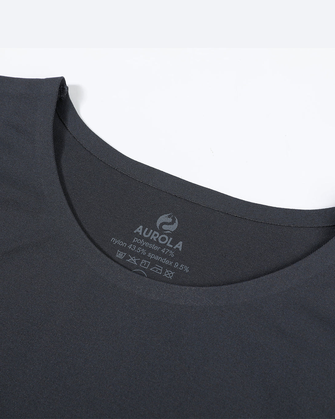 AUROLA Essentials Seamless Short Sleeve Crop Top