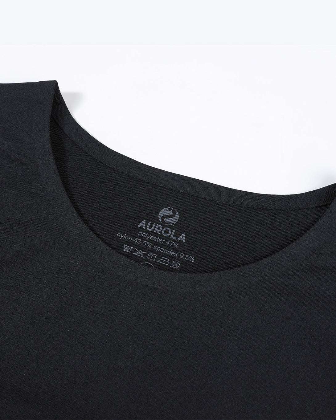 AUROLA Essentials Seamless Short Sleeve Crop Top
