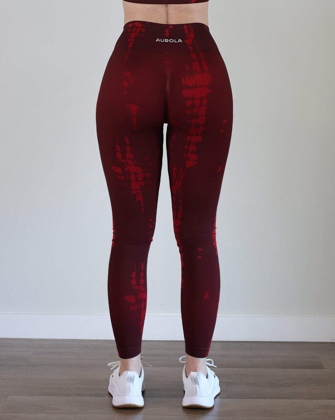 AUROLA Serpentine Leggings