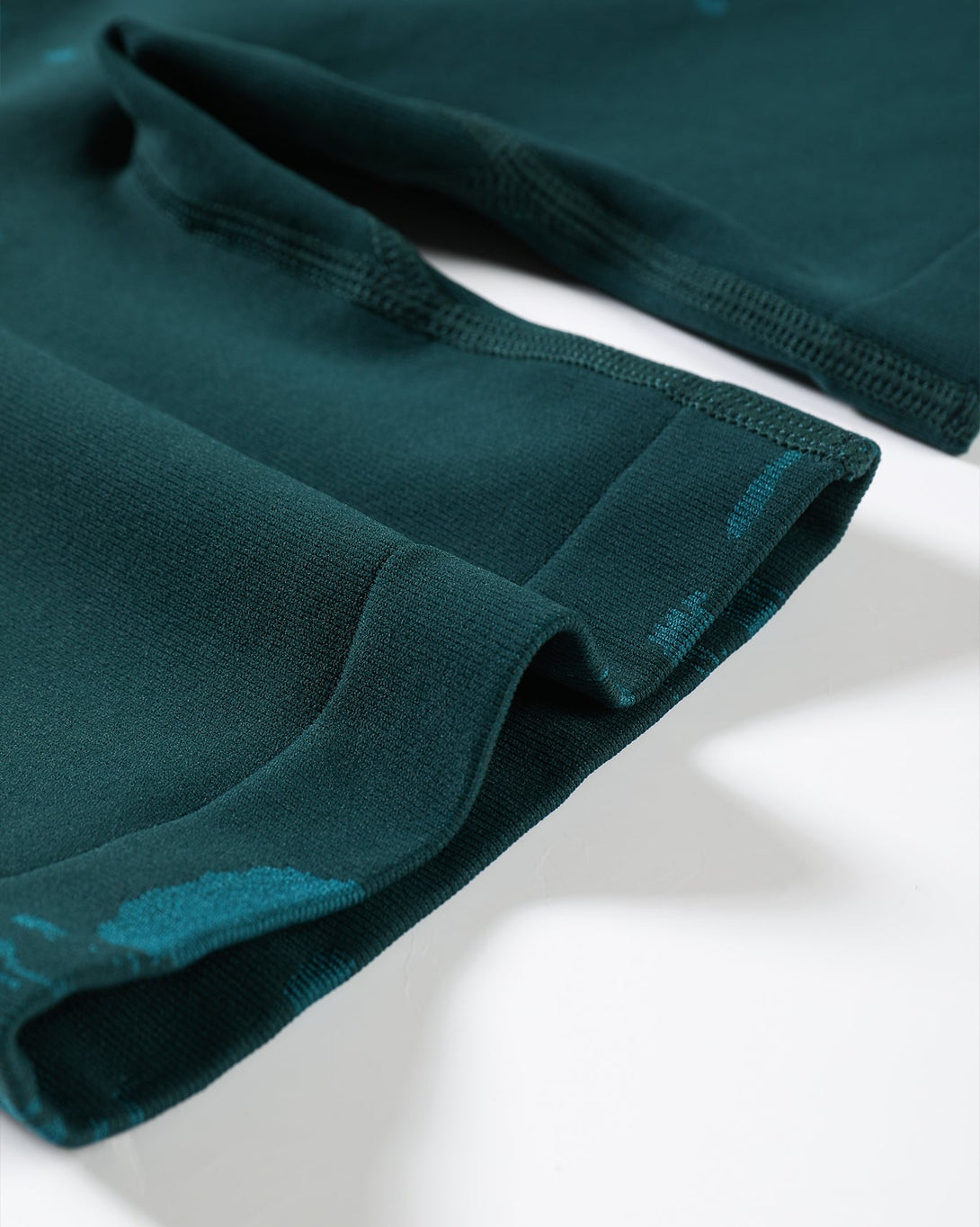 AUROLA Serpentine Shorts