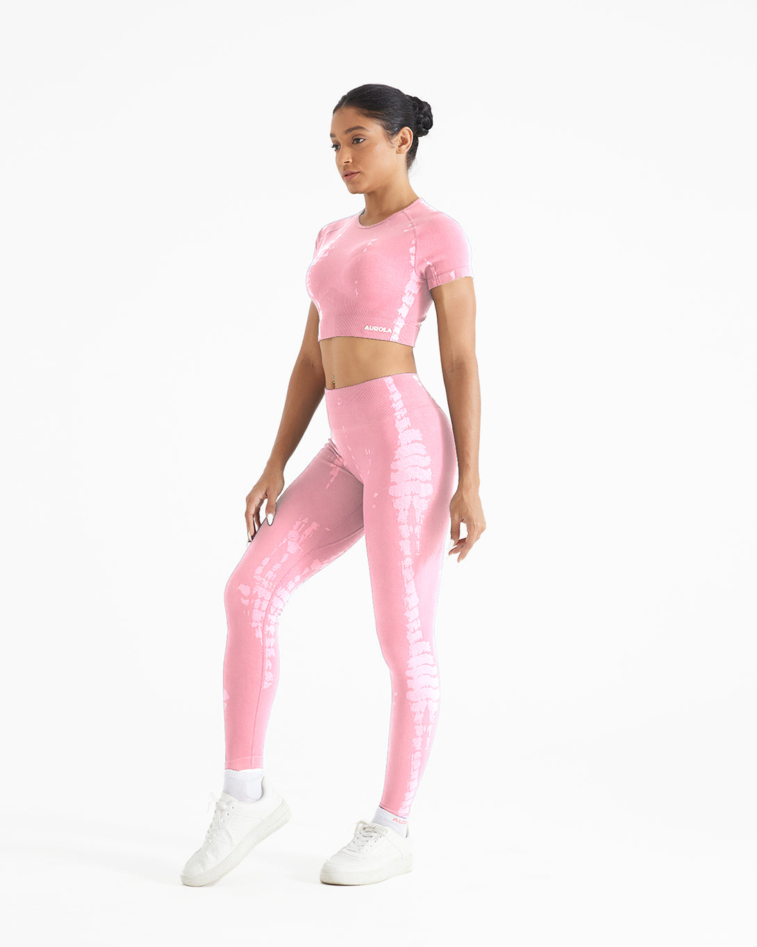 AUROLA Serpentine Seamless Short Sleeve Crop Top