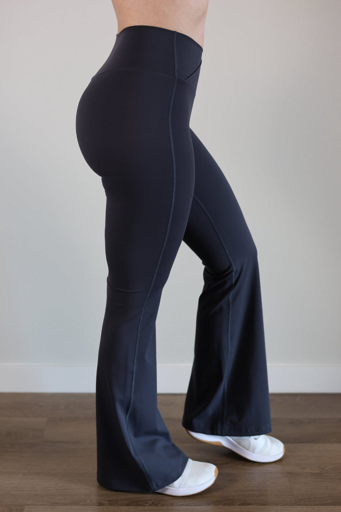 AUROLA Workout Soft Fire Flare Leggings - 28/30/32inch