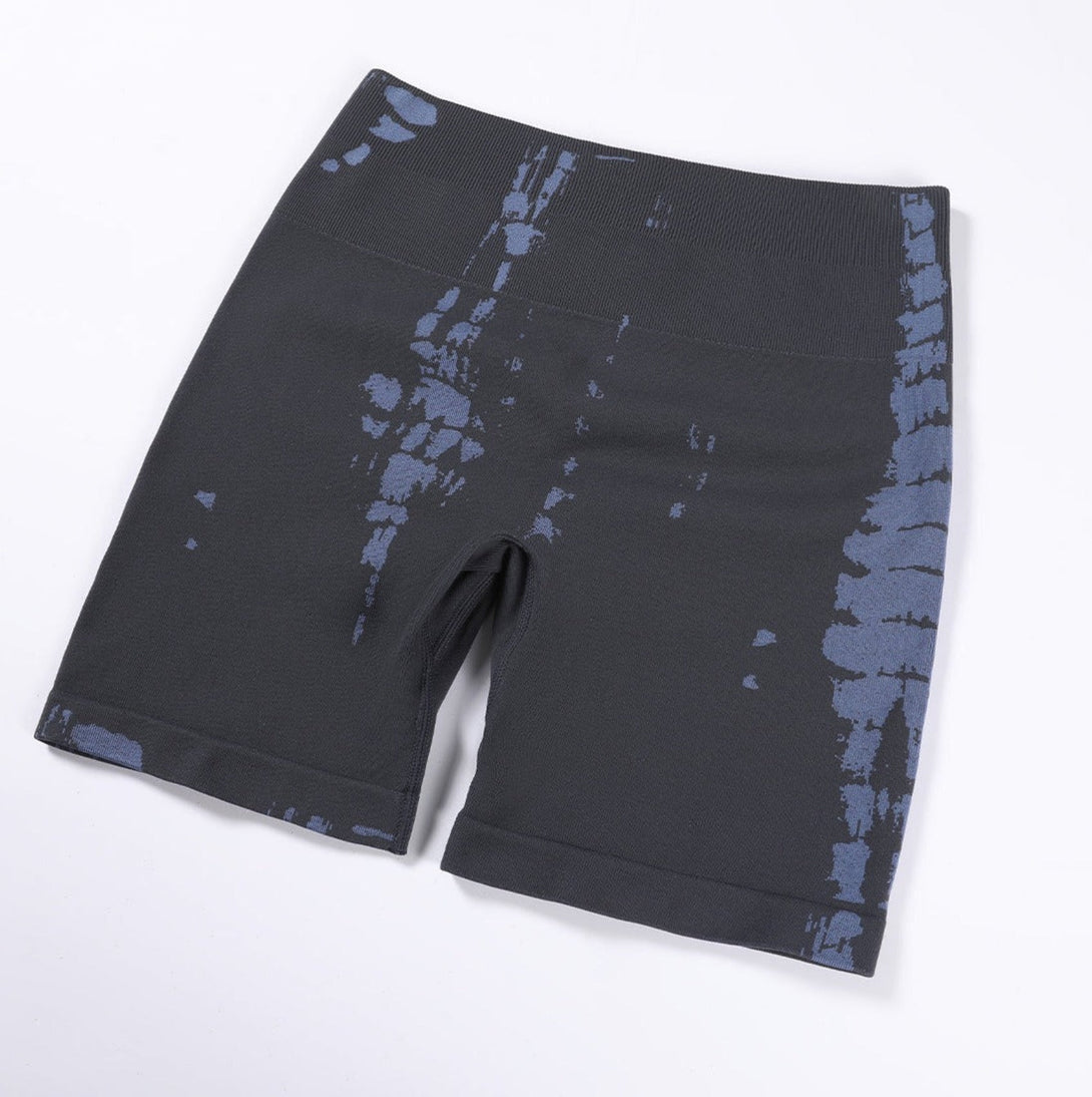 AUROLA Serpentine Shorts